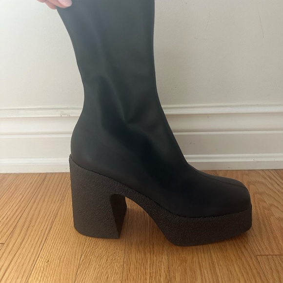 Skyla Chunky Platform Ankle Boots (Size 39) - Picture 5 of 6